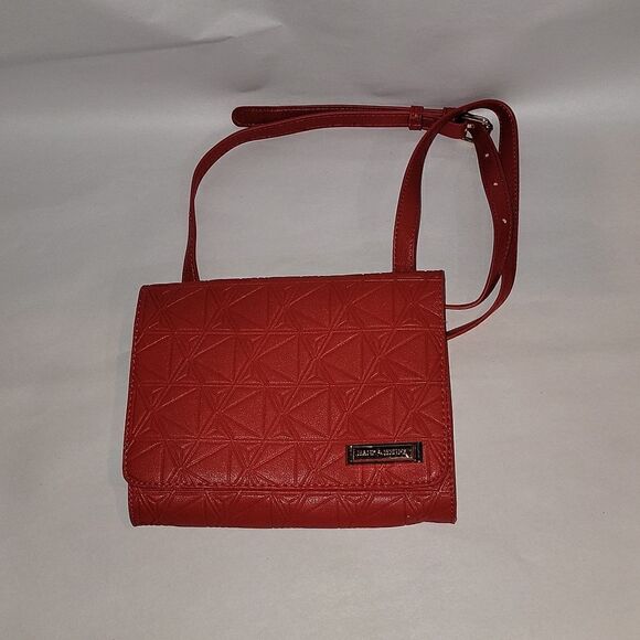 Hank & Henry Red Shimmer Crossbody Handbag • Adjustable Shoulder Strap - Picture 7 of 10